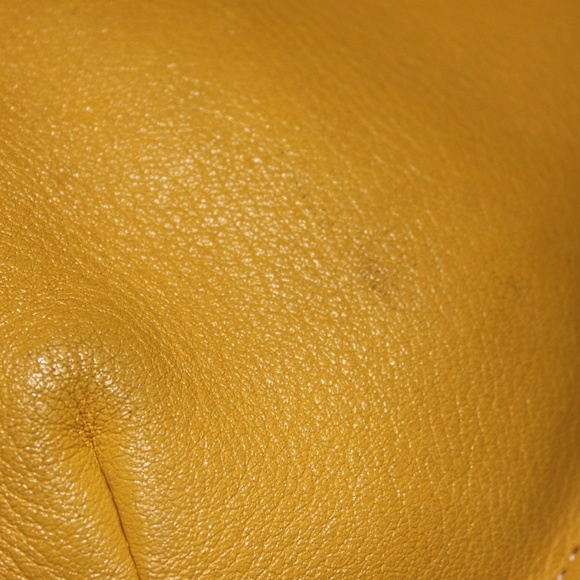 B Makowsky Leather cross body bag - Picture 6 of 8